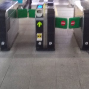 Automatic ticket gate